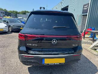 Mercedes EQB 300 4MATIC AMG Line 67 kWh picture 4