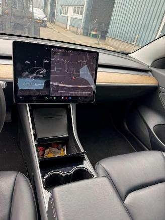 Tesla Model 3 Standard RWD Plus 60 kWh picture 12