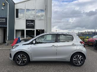 uszkodzony samochody osobowe Peugeot 108 1.8 e-VTi AIIure 2017/6