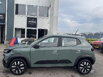 Schadeauto Dacia Spring Expression 65 26.8 kwh 2025/3