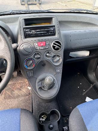 Fiat Panda 1.2 Active picture 9