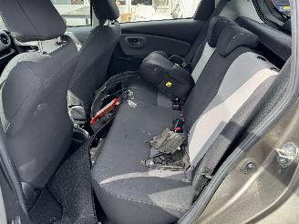 Toyota Yaris 1.5 VVT-I Active AUTOMAAT picture 15