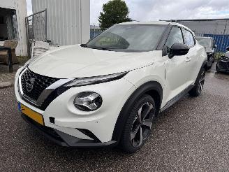 Damaged car Nissan Juke 1.0 DIG-T Tekna 2021/11