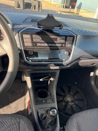 Volkswagen Up! 1.0 bj 2023 picture 13