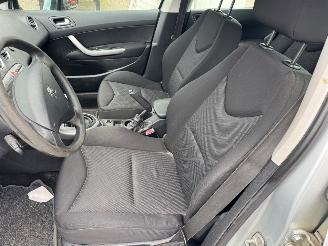 Peugeot 308 SW 1.6 VTi Blue Lease picture 17