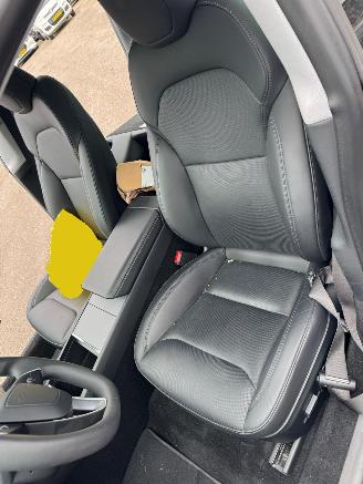 Tesla Model 3 RWD 60 kWh 283 PK BJ 2024 picture 15