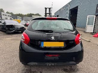 Peugeot 208 1.0 VTi Access picture 4