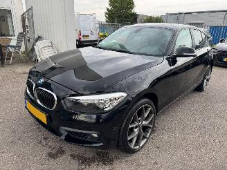 Vaurioauto  passenger cars BMW 1-serie 118i Essential 2015/9