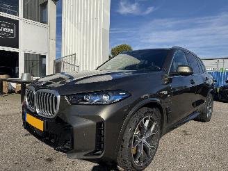 Damaged car BMW X5 Xdrive50e Launch Edition 2023/9