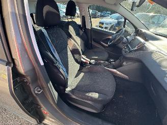 Peugeot 2008 1.2 PureTech Blue Lion picture 11