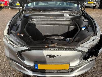 Ford Mustang Mach-e RWD 75 kWh 270 PK picture 10