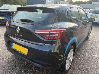 Renault Clio 1.0 TCe Zen picture 5