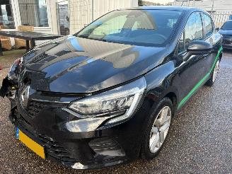krockskadad bil auto Renault Clio 1.0 TCe Zen 2022/2