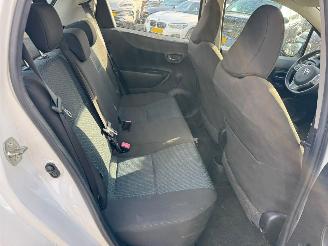 Toyota Yaris 1.0 VVT-i Aspiration picture 21