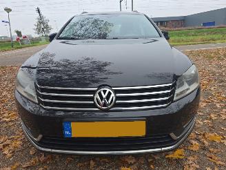 Volkswagen Passat  picture 1