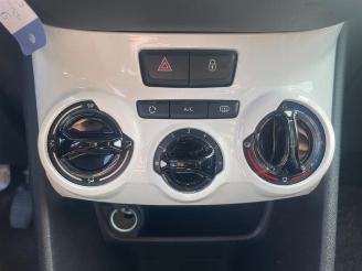 Peugeot 208 208 I (CA/CC/CK/CL), Hatchback, 2012 / 2019 1.0 Vti 12V PureTech picture 10