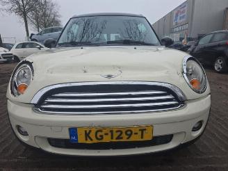 Mini Cooper Clubman (R55), Combi, 2007 / 2014 1.6 16V Cooper picture 1