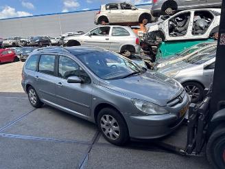 Dezmembrări autoturisme Peugeot 307 307 SW (3H), Combi, 2002 / 2008 1.6 16V 2003/6