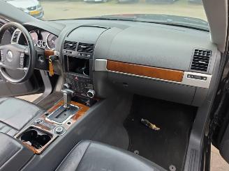 Volkswagen Touareg 3.0 TDI picture 12