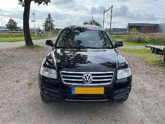 Schadeauto Volkswagen Touareg 2,5 tdi 2005/5