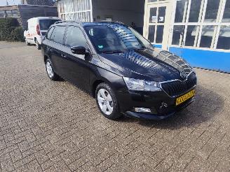 Voiture accidenté Skoda Fabia FABIA 1.0 145000 KM AIRCO !!! 2019/2