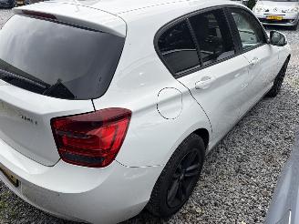 BMW 1-serie 114 I picture 5