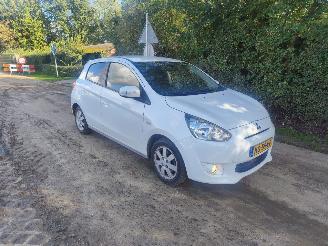 Voiture accidenté Mitsubishi Space-star SPACE STAR AIRCO 2015/10