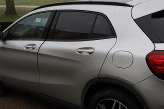 Mercedes GLA GLA (156.9), SUV, 2013 / 2019 1.6 180 16V picture 17