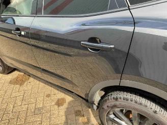 Jaguar E-Pace E-Pace, SUV, 2017 2.0 D 165 MHEV 16V AWD picture 17