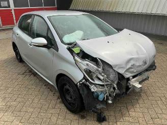 Sloopauto Peugeot 208 208 I (CA/CC/CK/CL), Hatchback, 2012 / 2019 1.6 Blue HDi 100 2018/1