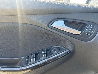 Ford Focus 1.0 TITANIUM EDITION picture 9