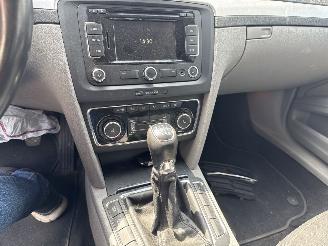 Skoda Superb 1.6 TDI  Ambition picture 10