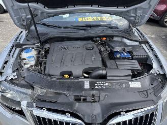 Skoda Superb 1.6 TDI  Ambition picture 5