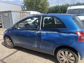Toyota Yaris 1.3 VVTI SOL picture 5