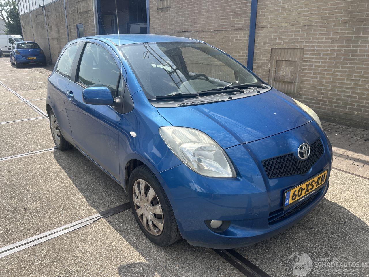 Toyota Yaris 1.3 VVTI SOL