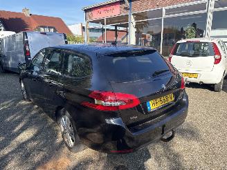 Peugeot 308 SW  1.6 HDI picture 3