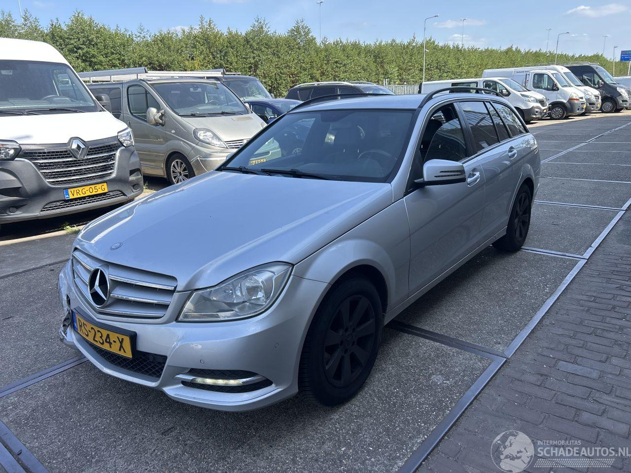 Mercedes C-klasse C 180 CDI AMBITION