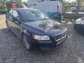 Coche accidentado Volvo V-50 1.6 D2 Sport 2010/11