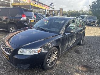 Volvo V-50 1.6 D2 Sport picture 2