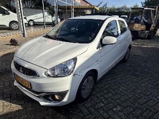 krockskadad bil auto Mitsubishi Space-star 1.0 Cool + 2018/10