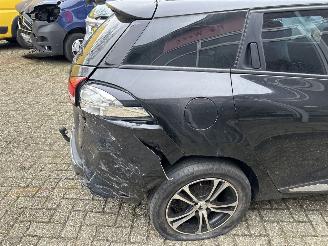 Renault Clio ESTATE 0.9 TCE DYNAMIQUE picture 6