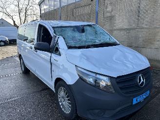 Mercedes Vito e-VITO TOURER PRO L2 90 KWH  9 PERSOONS picture 4