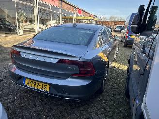 Volvo S-90 2.0 T4 BUSINESS LUXERY + picture 2