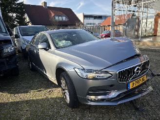 uszkodzony samochody osobowe Volvo S-90 2.0 T4 BUSINESS LUXERY + 2020/8