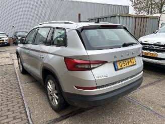 uszkodzony samochody osobowe Skoda Kodiaq 1.5 TSI BUSINESS EDITION 2019/9