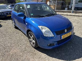 Suzuki Swift 1.5 EXCLUSIVE picture 4