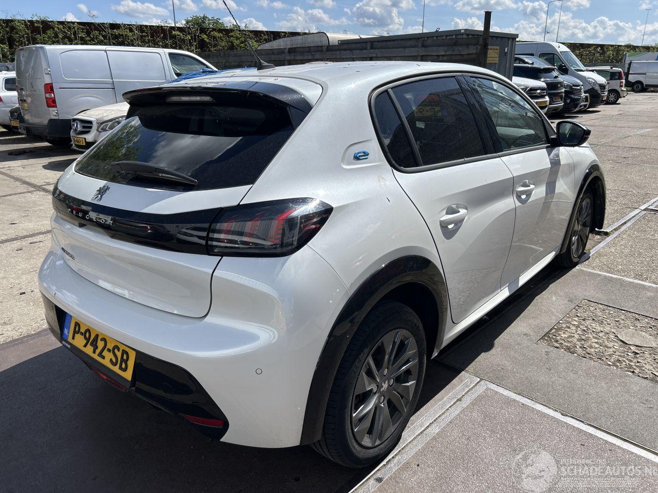Peugeot e-208 EV ALLURE PACK 50 KWH