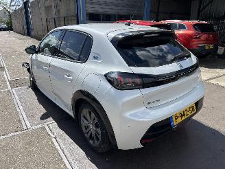 Peugeot e-208 EV ALLURE PACK 50 KWH picture 3