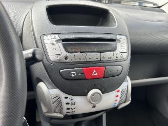 Citroën C1 1.0 12V AMBIANCE picture 10