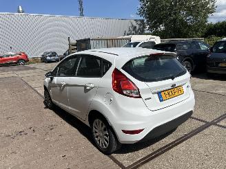 Coche accidentado Ford Fiesta 1.0 STYLE 2013/8